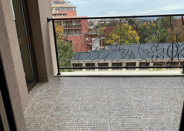 Royal アパート *